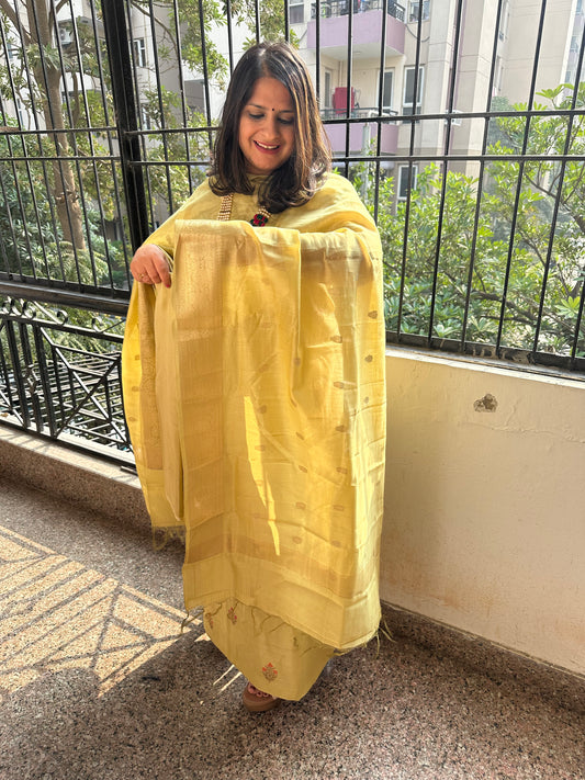 Lemon Yellow Chanderi handloom Banarsi Booti three piece suit