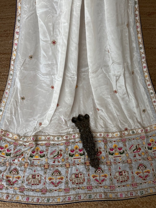 Ivory blue  elephants motif dupatta chinos silk embroidered dupatta