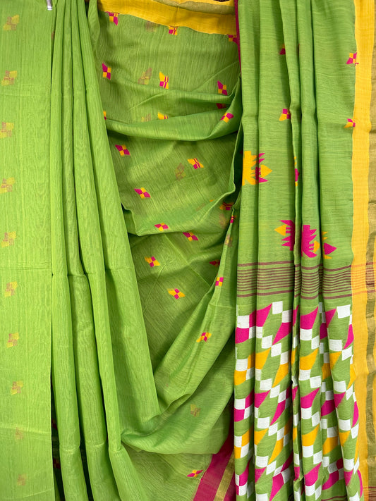 Bengal Beautiful hand woven saree with Ganga Jamuna Border