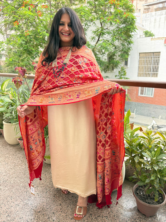 Ivory and red  shade Handwoven Bareek Bandhani Meena kari Jaal   in Premium Georgette kurta Set