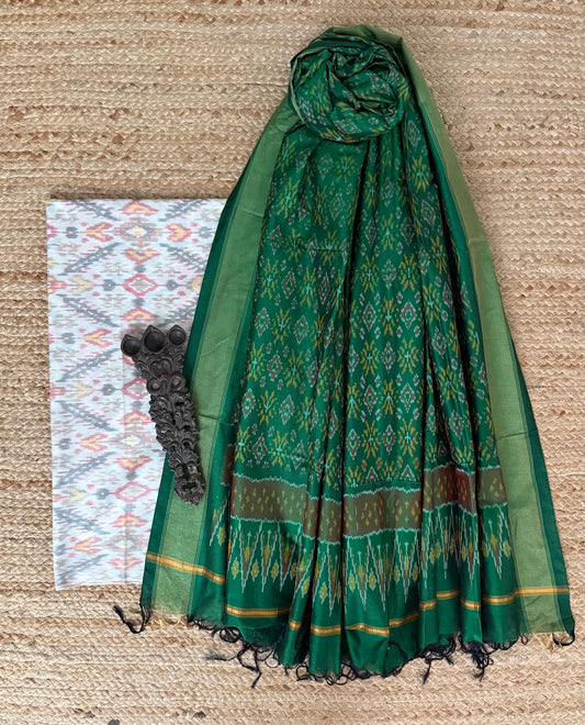 WHITE MULTI IKKAT PURE SILK COTTON HANWOVEN KURTA WITH IKKAT PURE SILK PATOLA HANDWOVEN DUPATTA