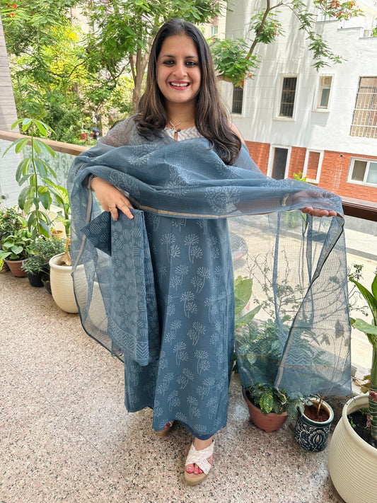 GREY COTTON KOTA HANDBLOCK SUIT SET