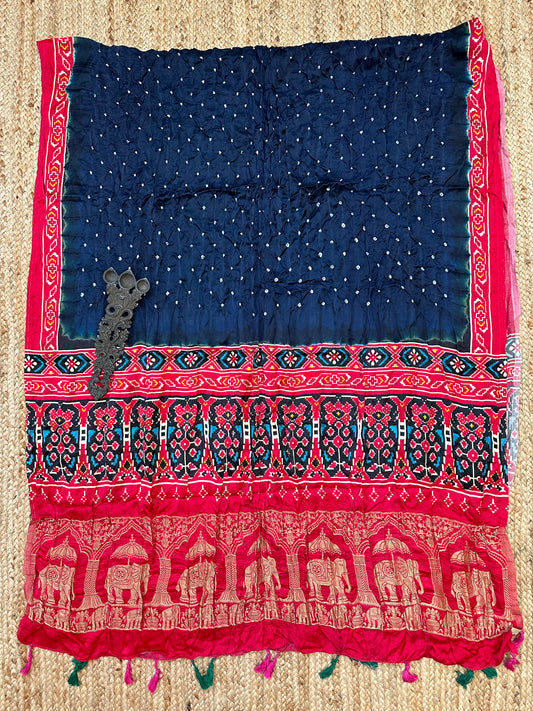 PURPLE SILK BANDHANI DUPATTA WITH PATOLA  PRINT IN NAKSHI BORDER