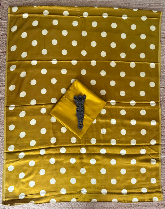 Safety Yellow mashru silk hand embroidery kashmiri handembroidery sozni work cord set cs- 30