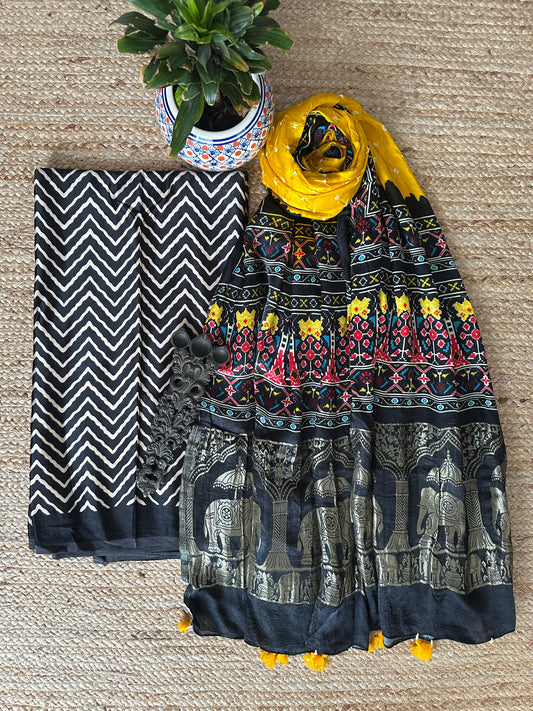BLACK ZIGZAG MASHRU KURTA WITH BANDHANI PICHWAI HANDCRAFTED  MODAL SILK DUPATTAS PS- 10166