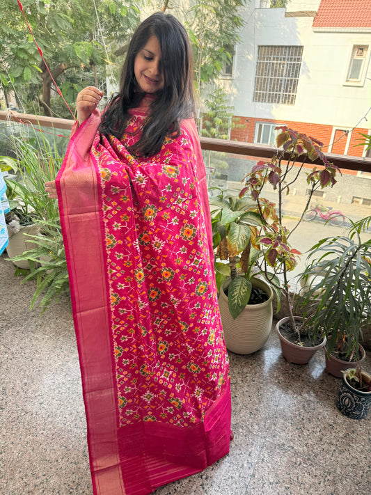 PINK - HANDSPUN HANDWOVEN POCHAMPALLY IKAT SILK DUPATTA WITH ZARI BORDER