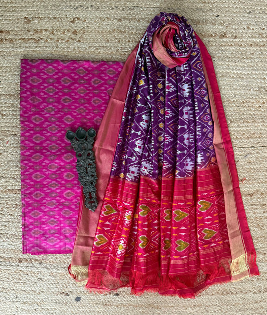 MAGENTA PINK RAW SILK IKKAT HANWOVEN KURTA WITH IKKAT PATOLA PURE  SILK HANDWOVEN DUPATTA