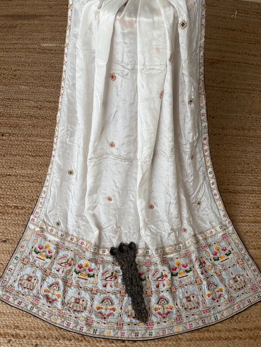 Ivory blue  elephants motif dupatta chinos silk embroidered dupatta
