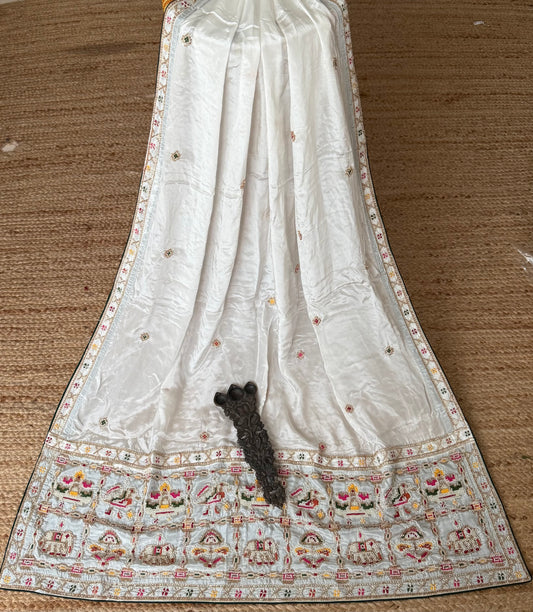 Ivory green elephants motif dupatta chinos silk embroidered dupatta