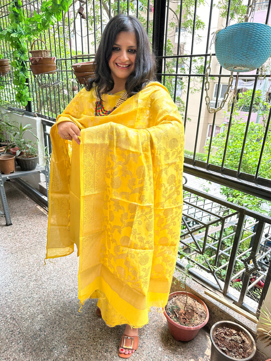 Yellow Chanderi handloom Banarsi Booti three piece suit