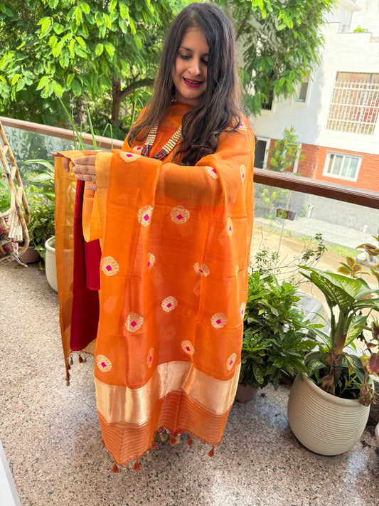 Rufous Red Kora silk certified handloom Banarsi kadwa Booti Meenakari three piece suit