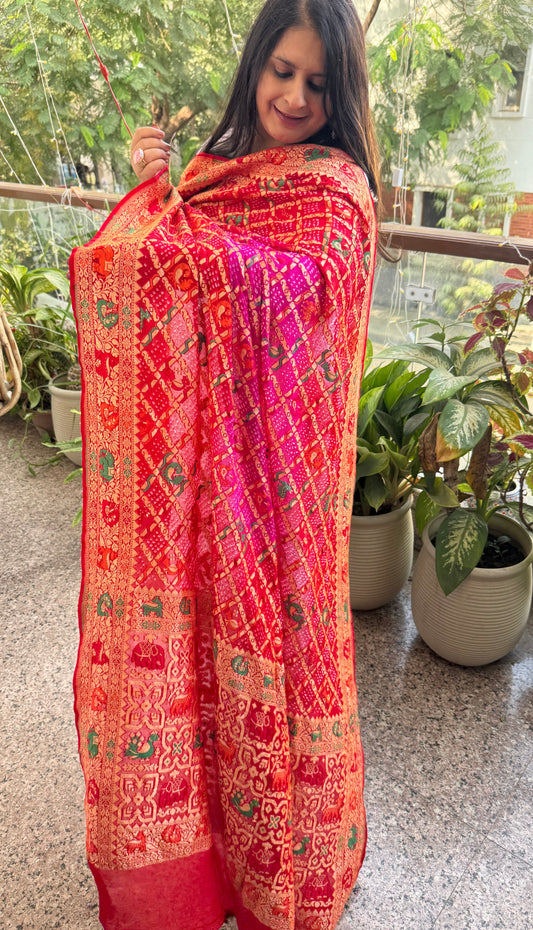 Red & pink  ombré shade Handwoven Bareek Bandhani in Meenakari Jaal  Premium Georgette dupatta