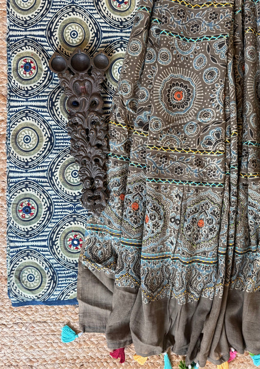 BLUE & GREEN AJRAKH HANDCRAFTED HAND EMBROIDERY COTTON KURTA WITH AJRAKH COTTON DUPATTA