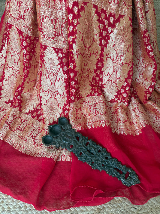 Red & Pink handwoven neemzari bareek bandhani in khaddi georgette dupatta