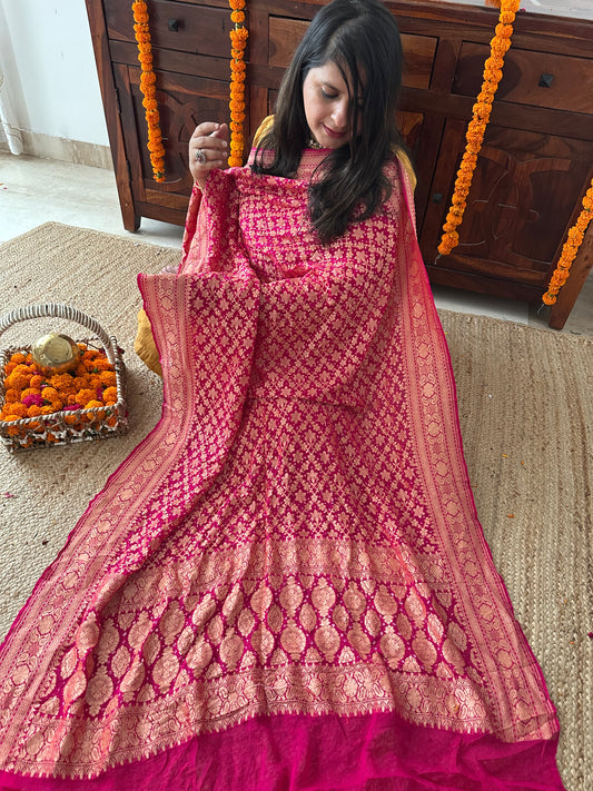 Fuchsia pink Handwoven NeemZari Bareek Bandhani in Khaddi Georgette dupatta BD-1026