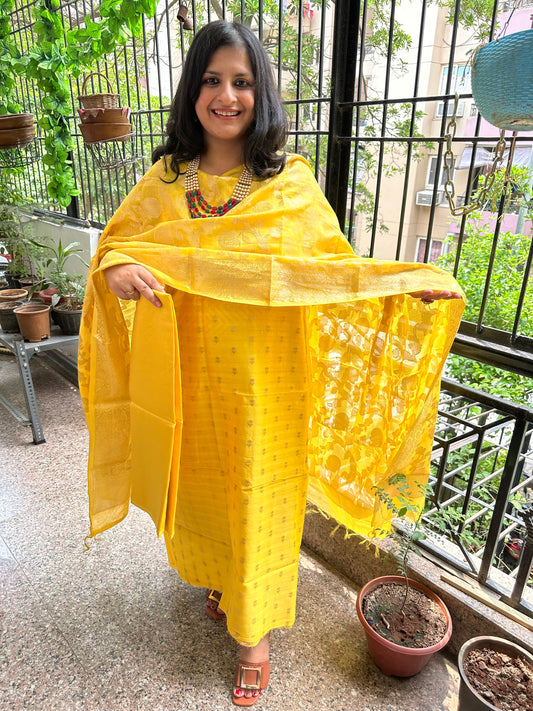 Yellow Chanderi handloom Banarsi Booti three piece suit