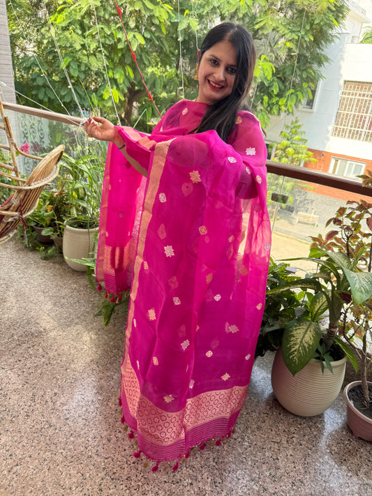 Deep Pink Kora silk certified handloom Banarsi kadwa Booti three piece suit