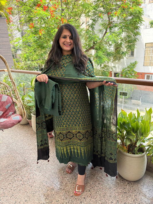 BOTTLE GREEN AJRAKH MODAL SILK HANDBLOCK KURTA SET
