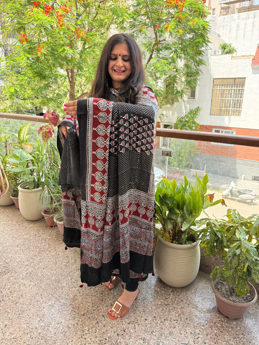 BLACK AJRAKH MODAL SILK HANDBLOCK KURTA SET