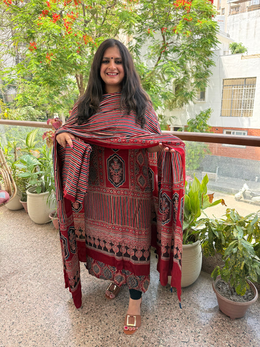 MAROON  AJRAKH MODAL SILK HANDBLOCK KURTA SET