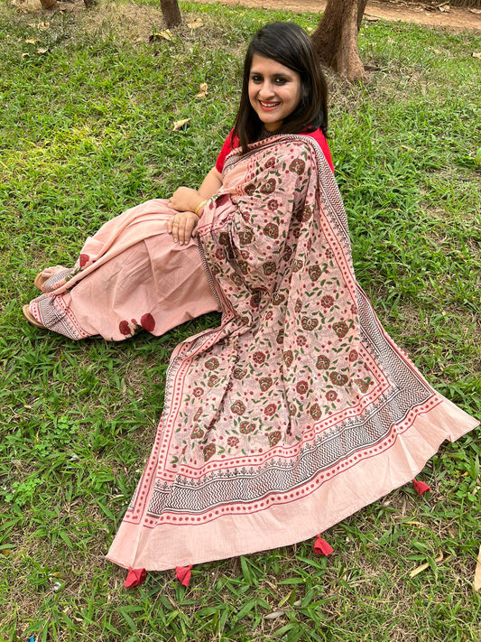 PEACH PINK MULL COTTON HANDCRAFTED SAREE