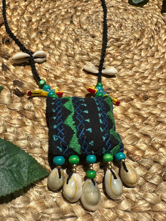 BLACK  BEAUTIFUL HANDCRAFTED HANEMBROIDERY CLOTH JEWELLERY