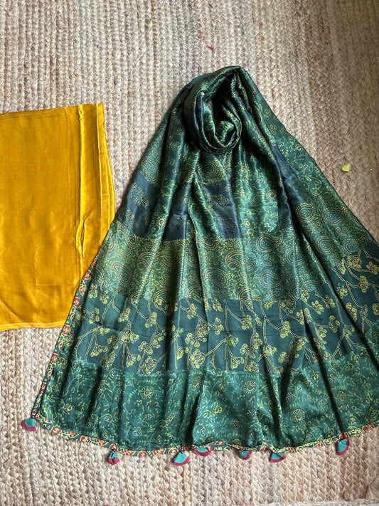 MUSTARD MASHRU SILK KURTA WITH PATCHWORK AJRAKH MODAL SILK DUPATTA