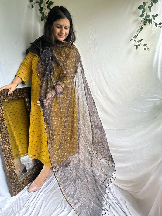 CHIKOO BROWN KOTA AJRAK HANDCRAFTED DUPATTA